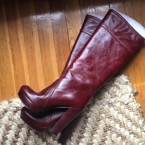 Brand new platform boots! Vince Camuto